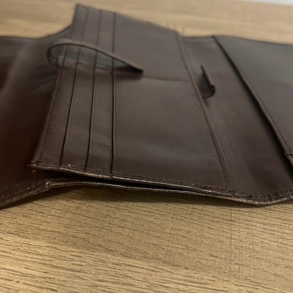 Vintage Coach brown leather trifold wallet - Picture 13 of 17